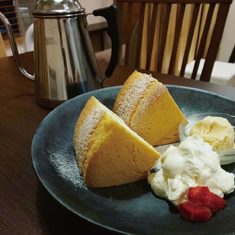 四つ角スローカフェ
